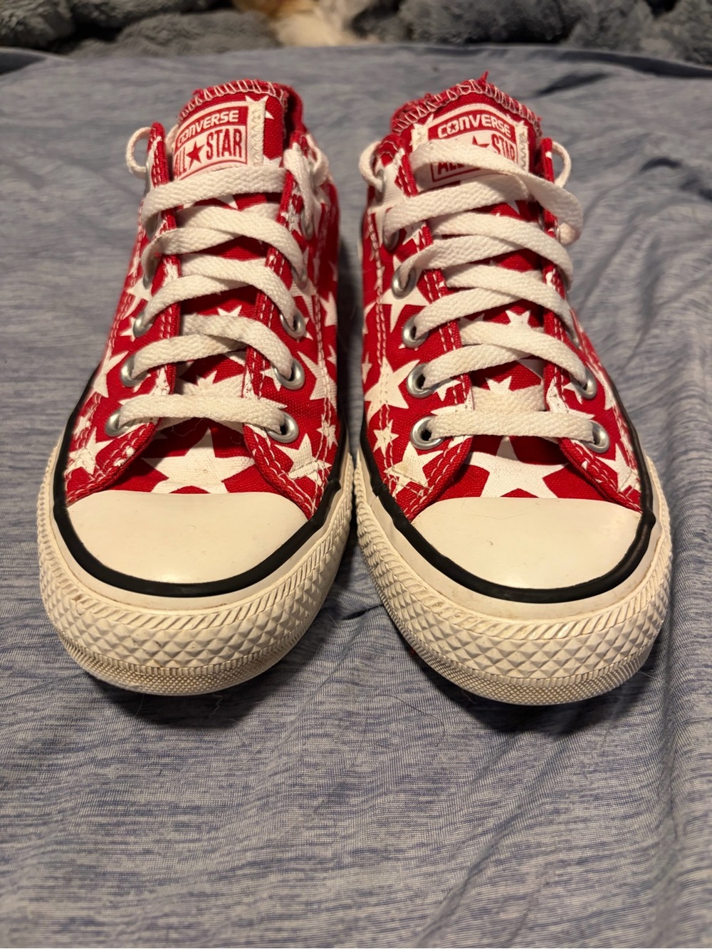 Converse UniSex Red All Star, Star-Print Low Top Sneakers - Picture 2 of 9